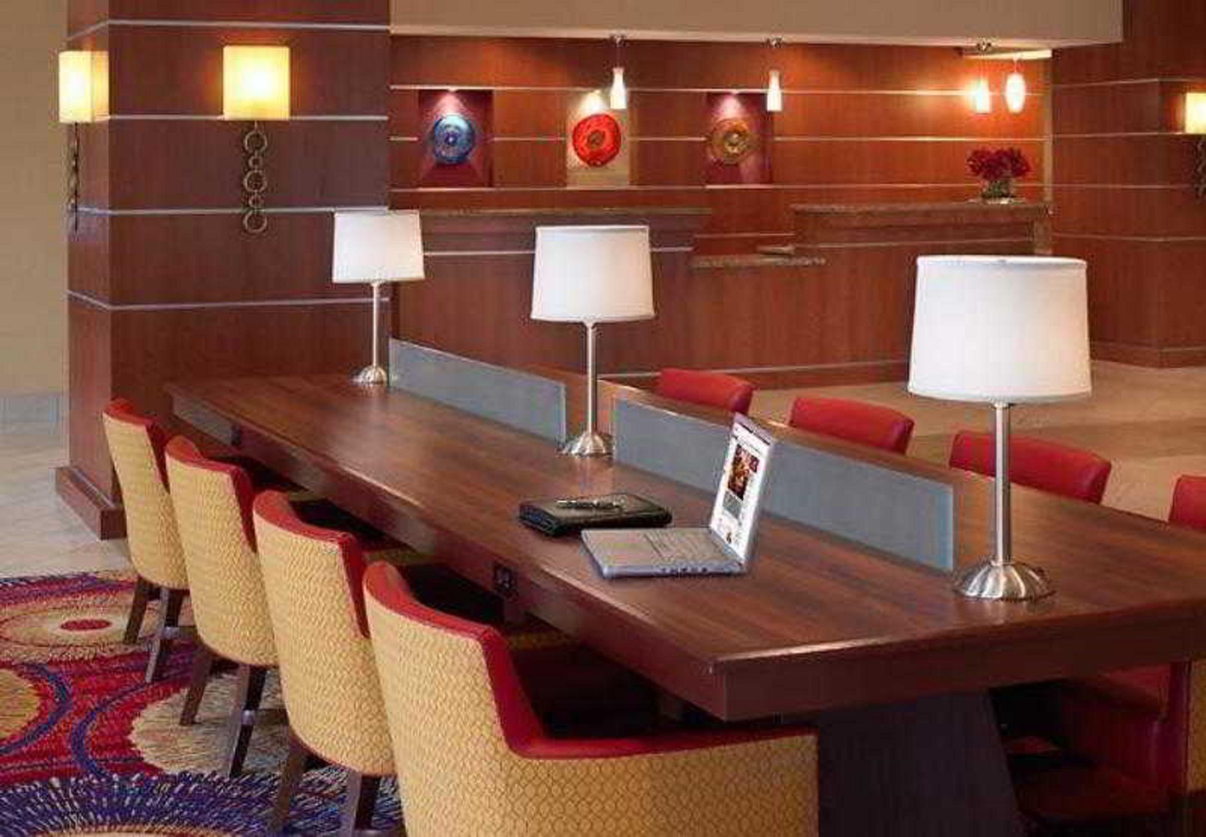 Hotel Wyndham Cleveland Airport Einrichtungen foto