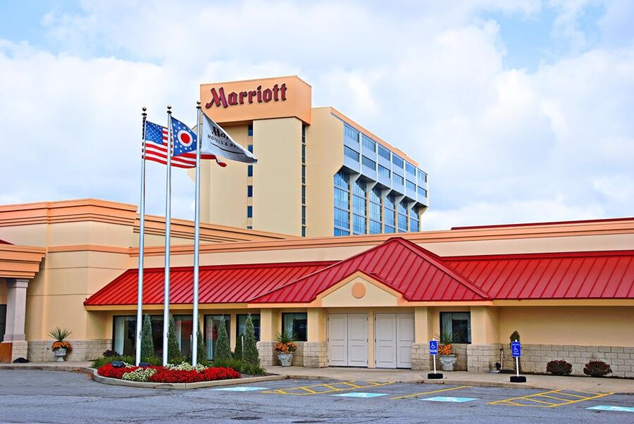 Hotel Wyndham Cleveland Airport Exterior foto